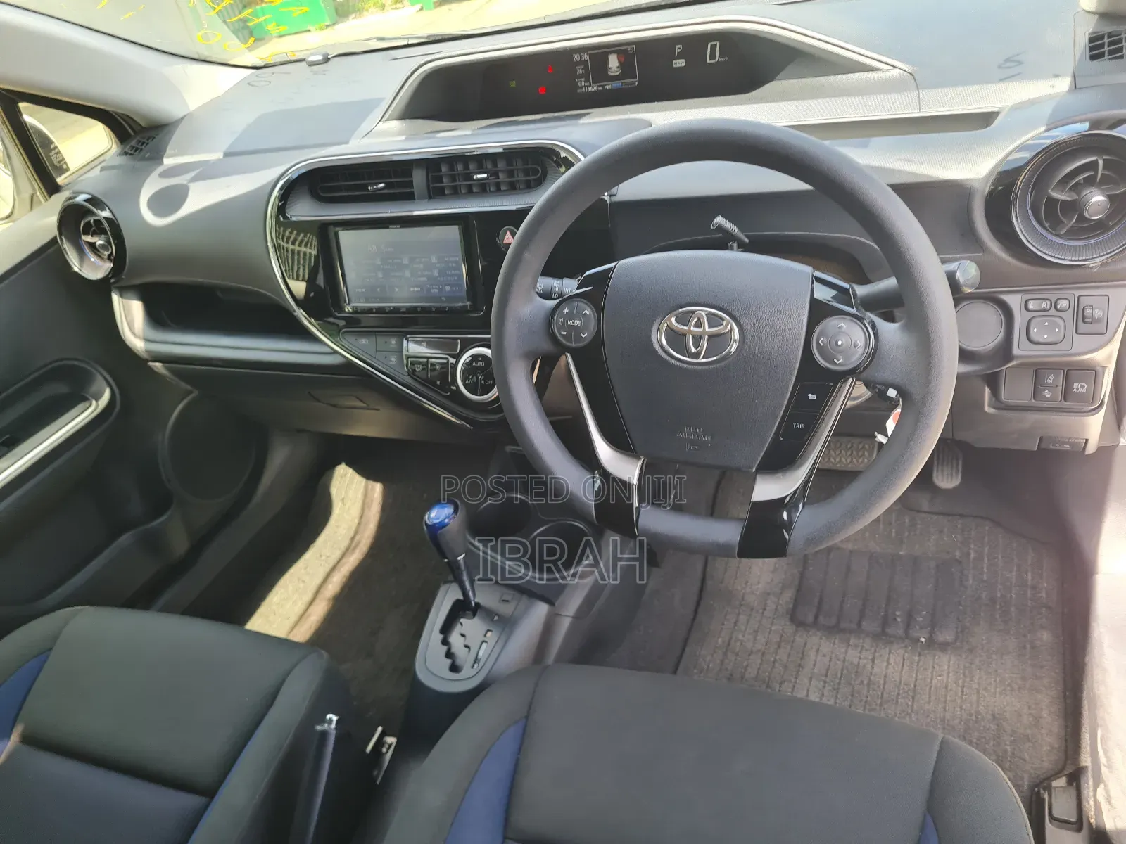 Toyota Aqua 2019 White