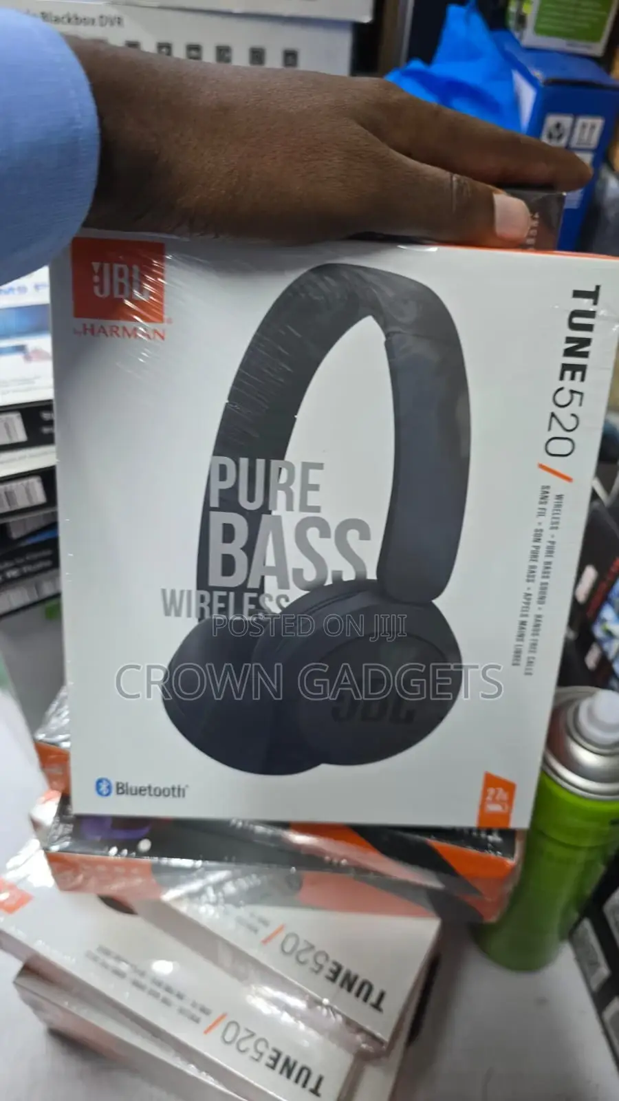 JBL 520 Wireless Headset With Built-in Mic Clear Sound