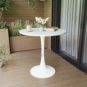 Tulip Style Kitchen Round Dining Table