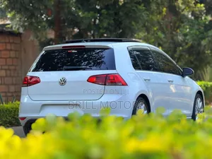 Volkswagen Golf 2013 White