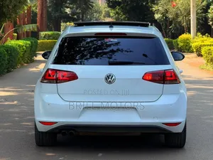 Volkswagen Golf 2013 White