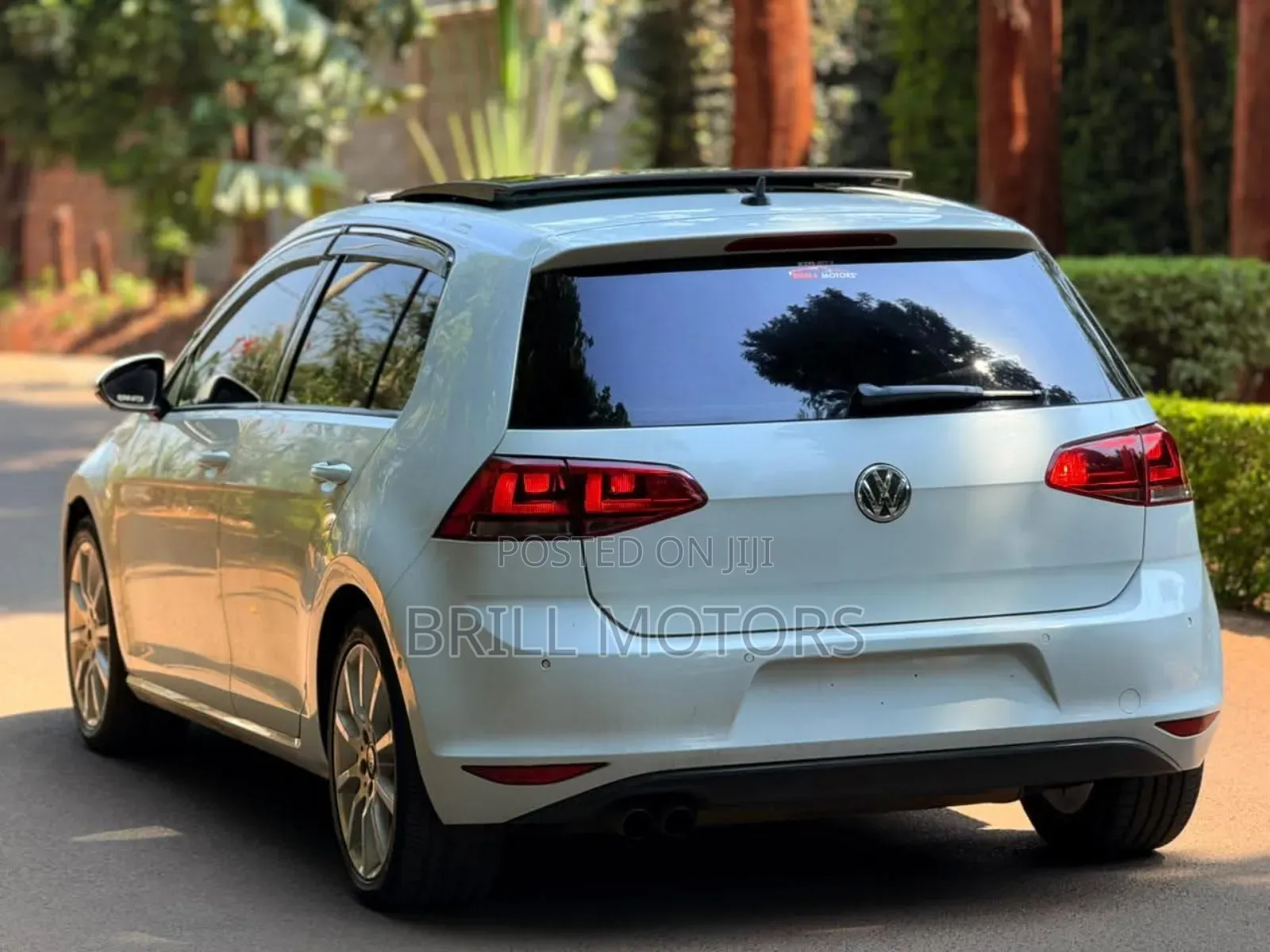 Volkswagen Golf 2013 White