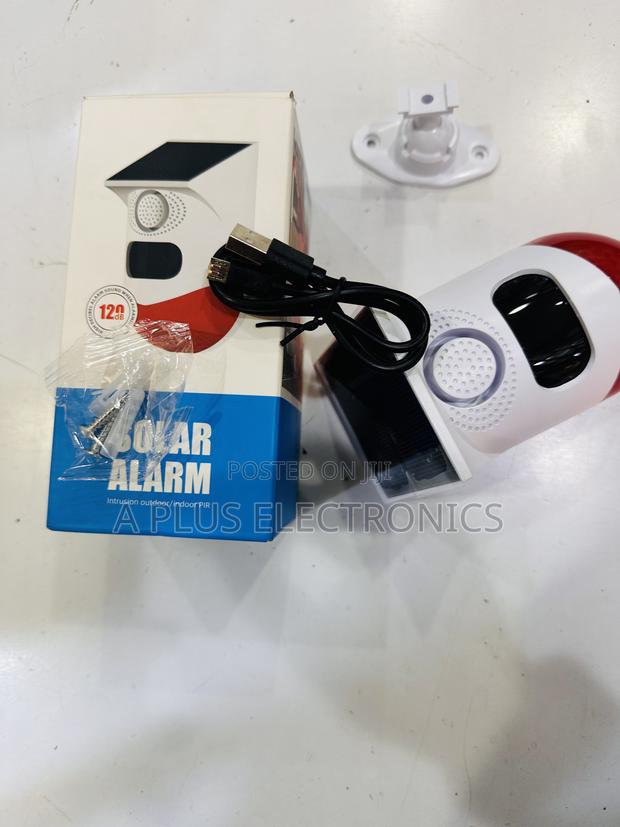 Solar Wall Alarm – High Volume Siren With Remote Control - thumbnail 2