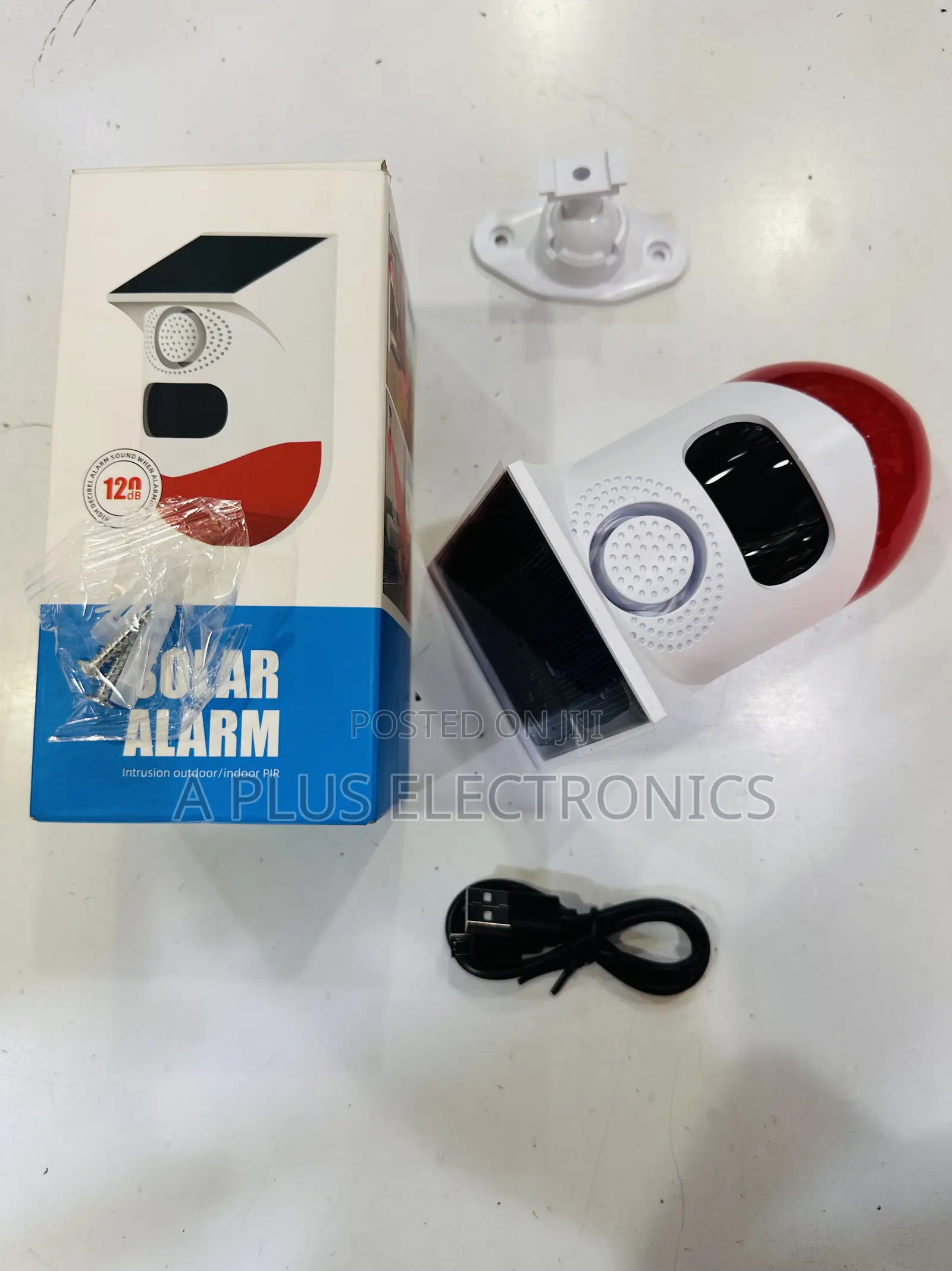 Solar Wall Alarm – High Volume Siren With Remote Control
