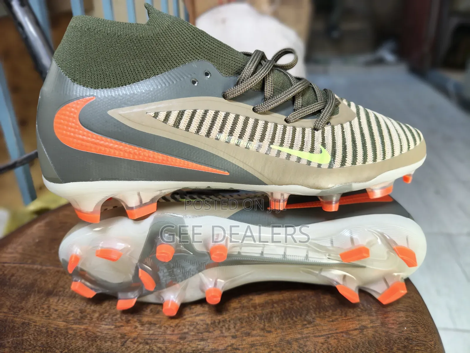 Junior Kids Football Boots,Nike Phantom Soccer Cleats Size 37-42