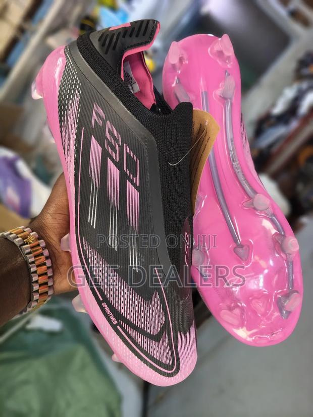 Size37-42, Laceless Adidas F50 Soccer Cleats, F50 Kids Football Boots