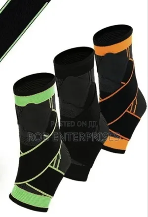 Adjustable Compression Ankle Brace