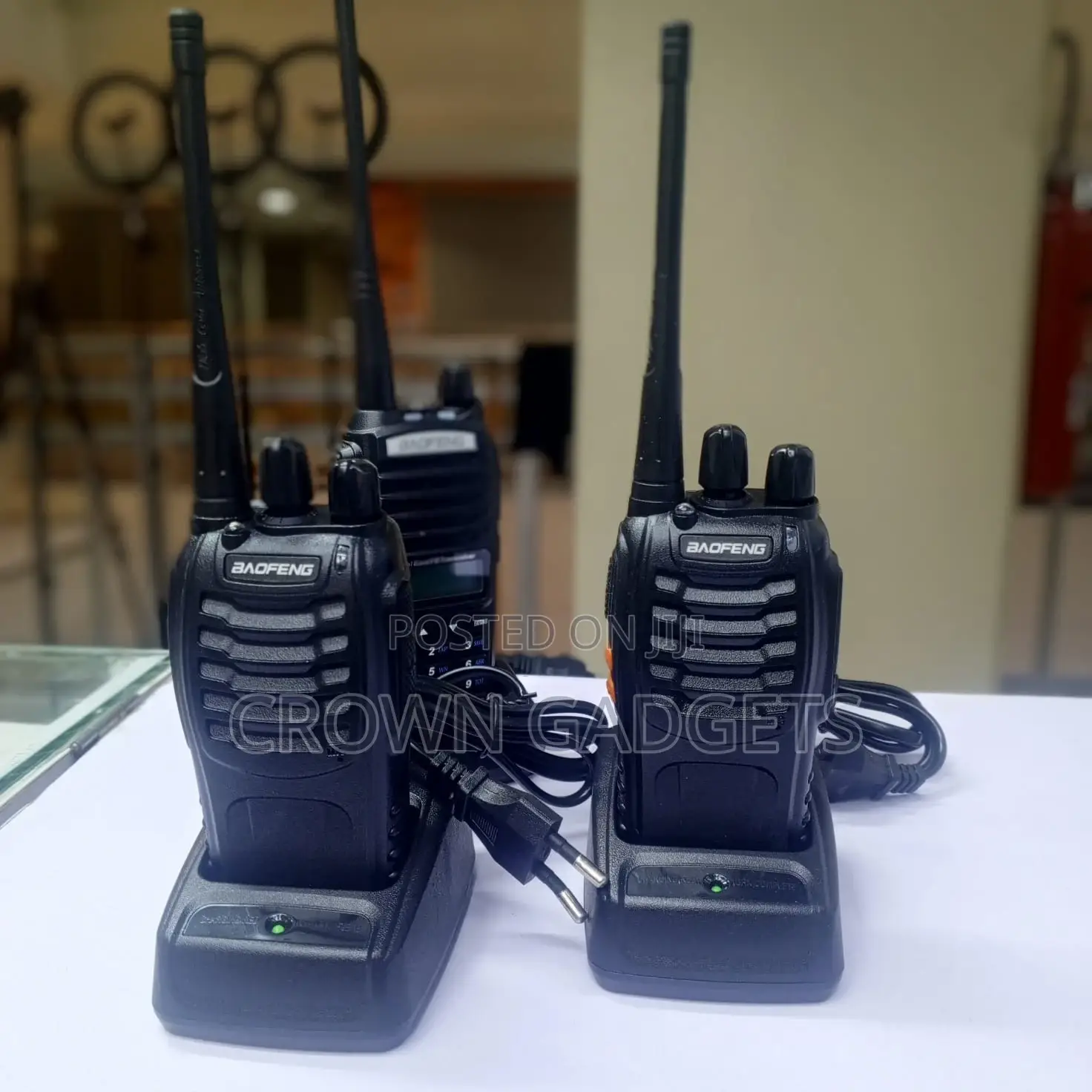 Baofeng Bf-888s Handheld Uhf Walkie-Talkies