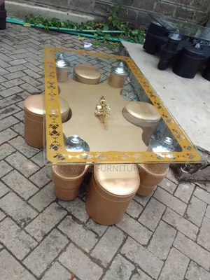 Puff Dining Table Set