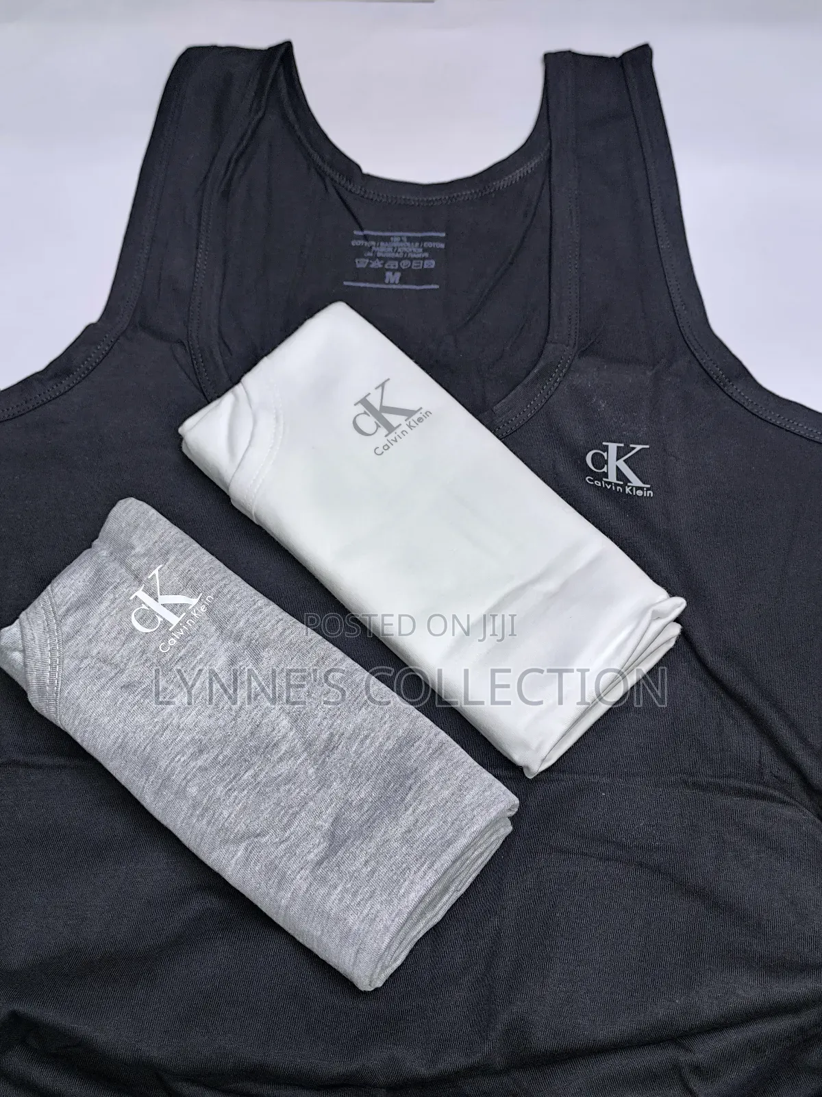 3 Calvin Klein Cotton Vests