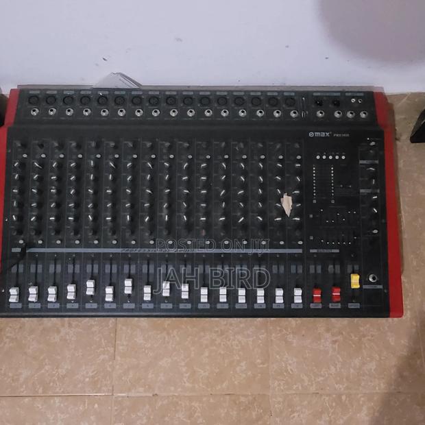 Yamaha Max Pmx1600