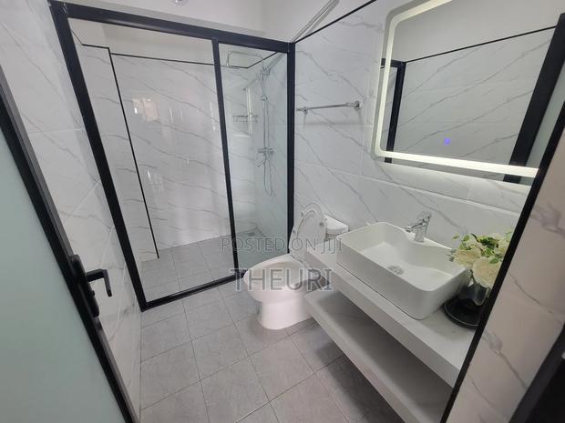 2bdrm Apartment in Gateway Mall Area for sale - thumbnail 5