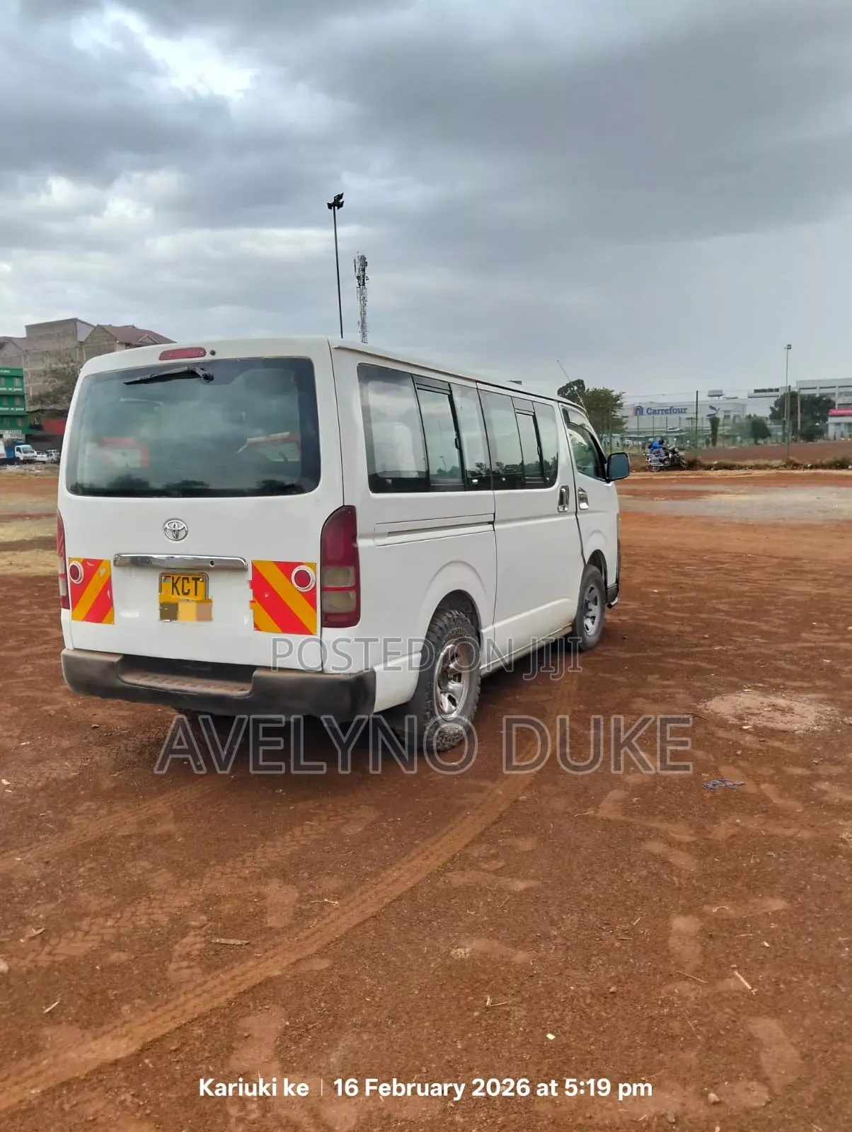 Toyota HiAce 2012 White