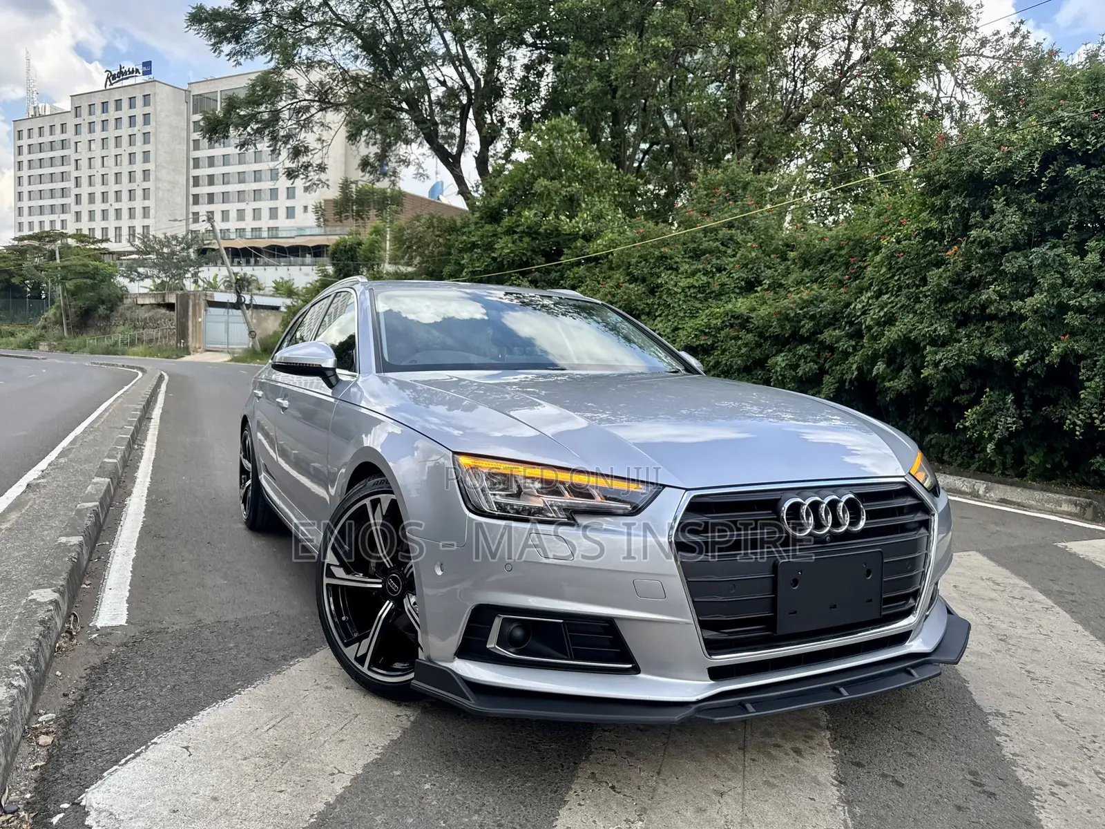 Audi A4 2018 Silver