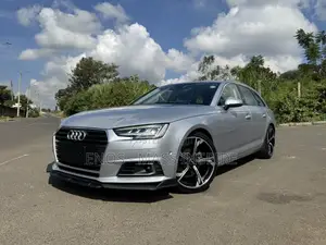 Audi A4 2018 Silver