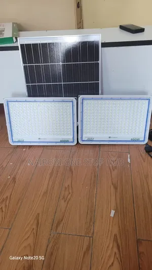 2-in-1 Solar Floodlight (400w + 400w) –