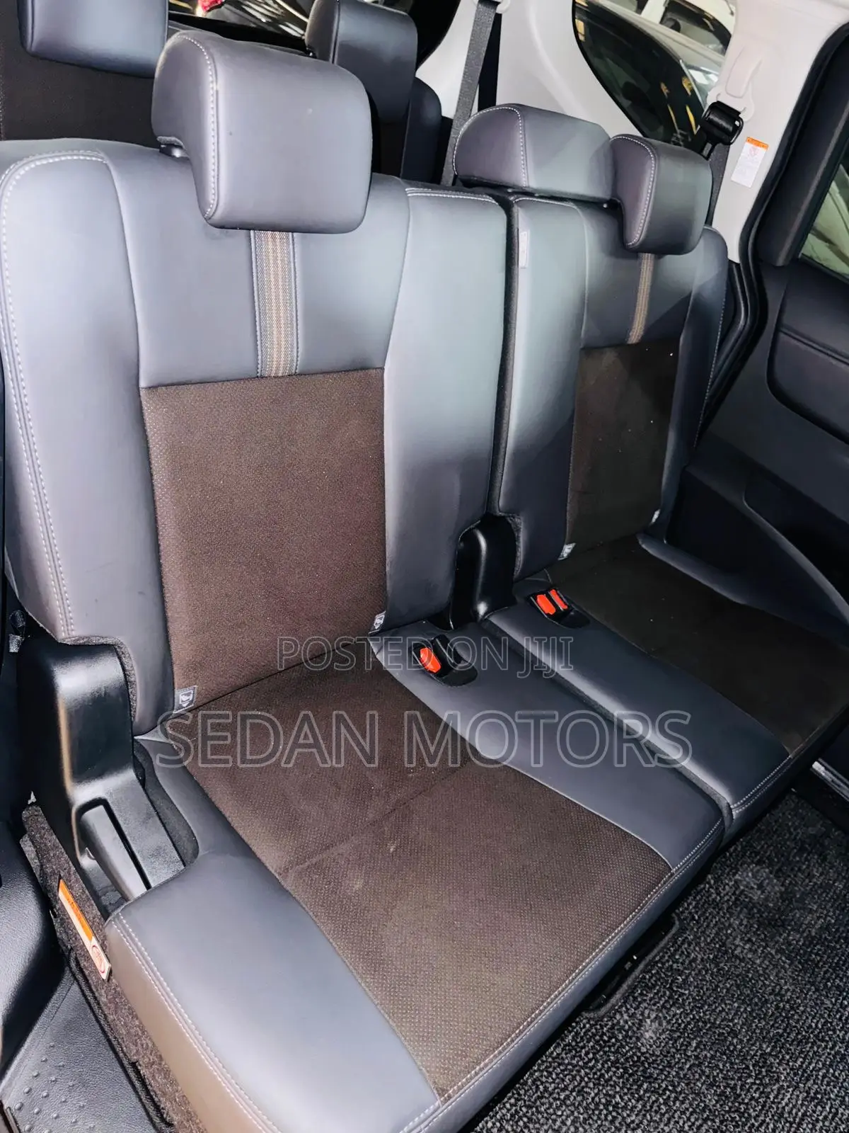 Toyota Sienta 2019 Black