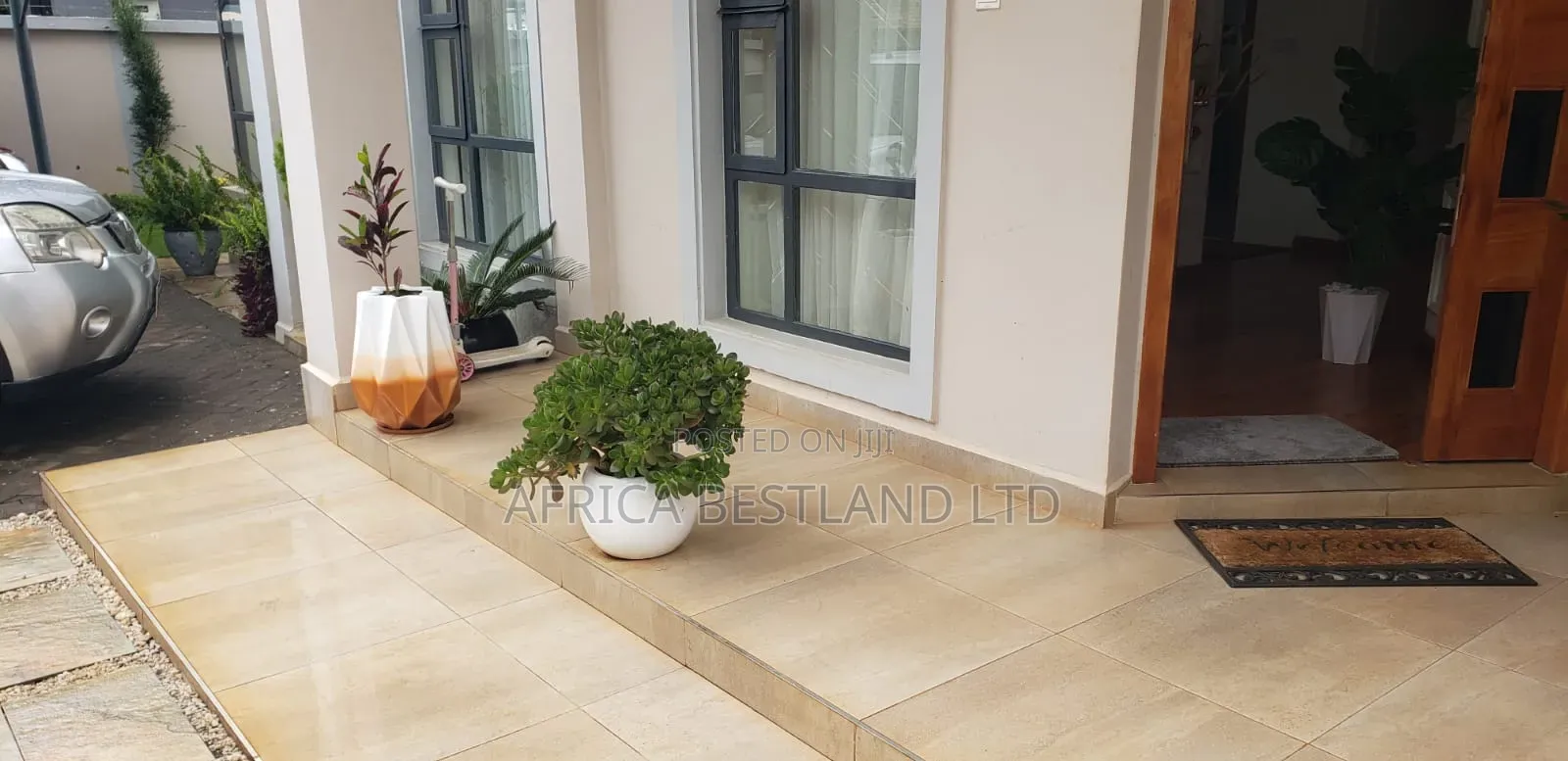 Furnished 4bdrm Maisonette in Rose Gate, Karai for sale