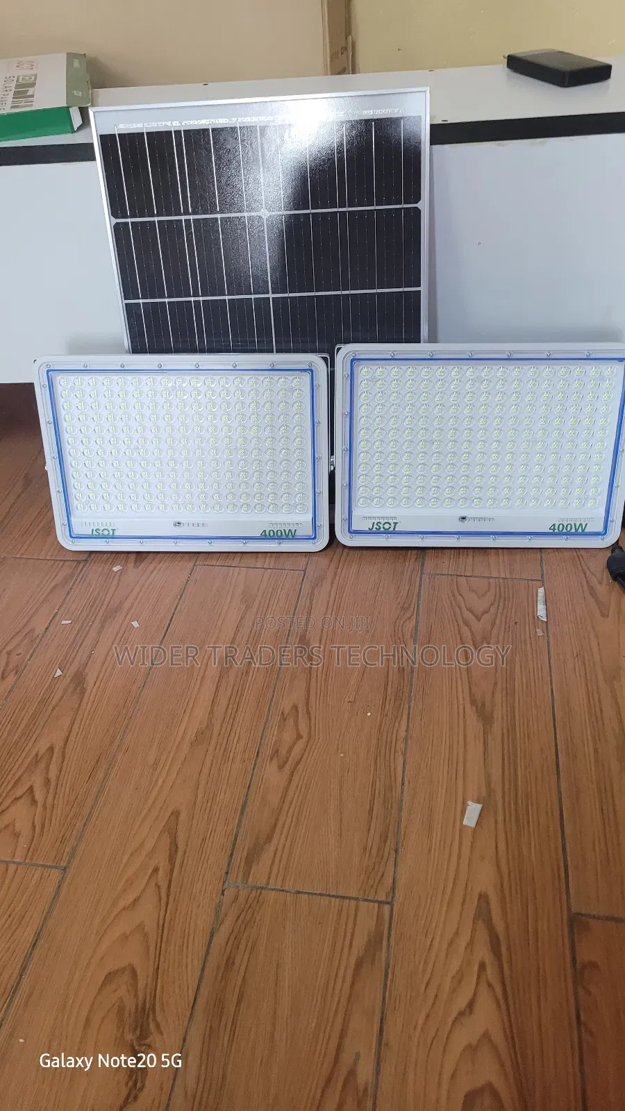 Jsot 2-in-1 Solar Floodlight System 400w