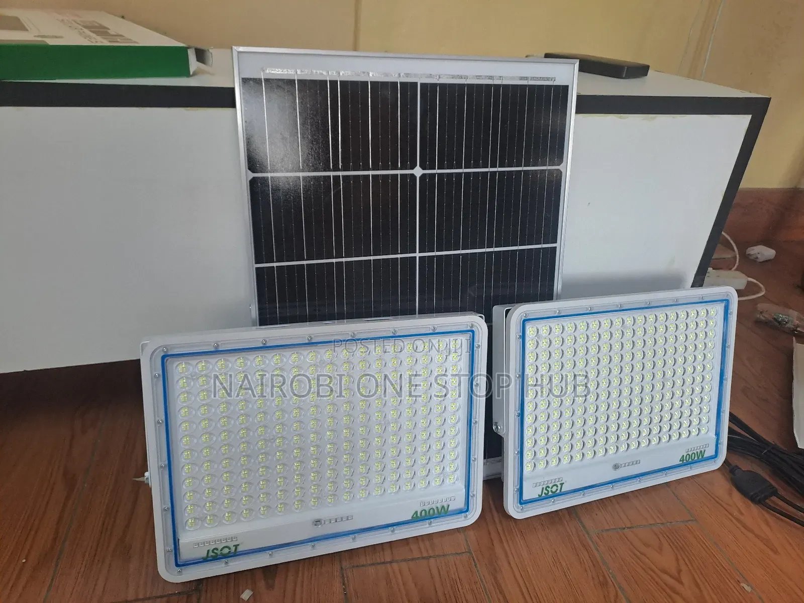2 in 1 400watts+400watts Solar Floodlight