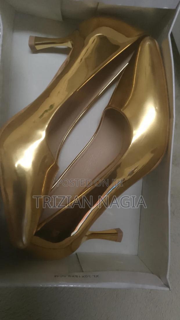 Shoe for Sale