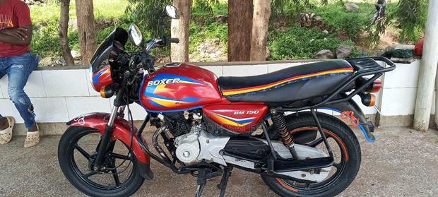 Bajaj Boxer 150 UG 2024 Red