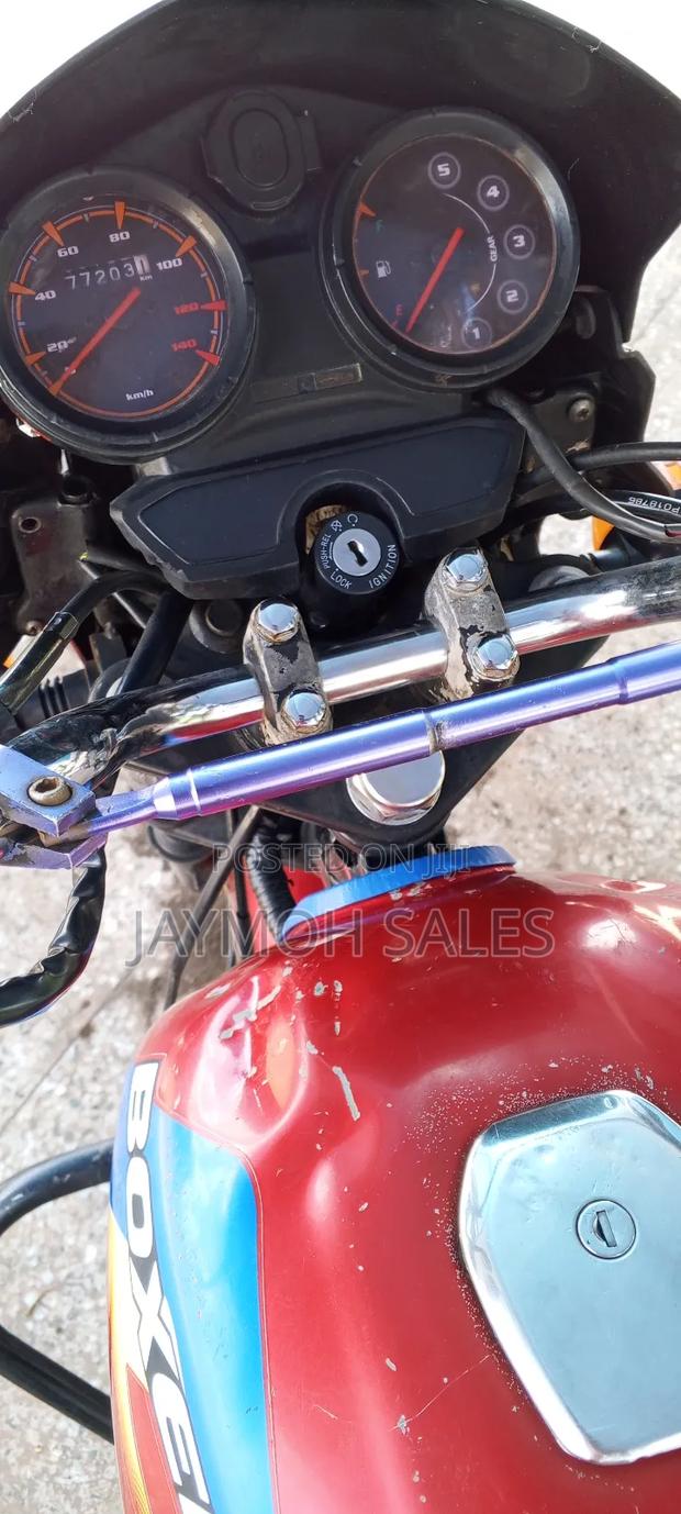 Bajaj Boxer 150 UG 2024 Red - thumbnail 8