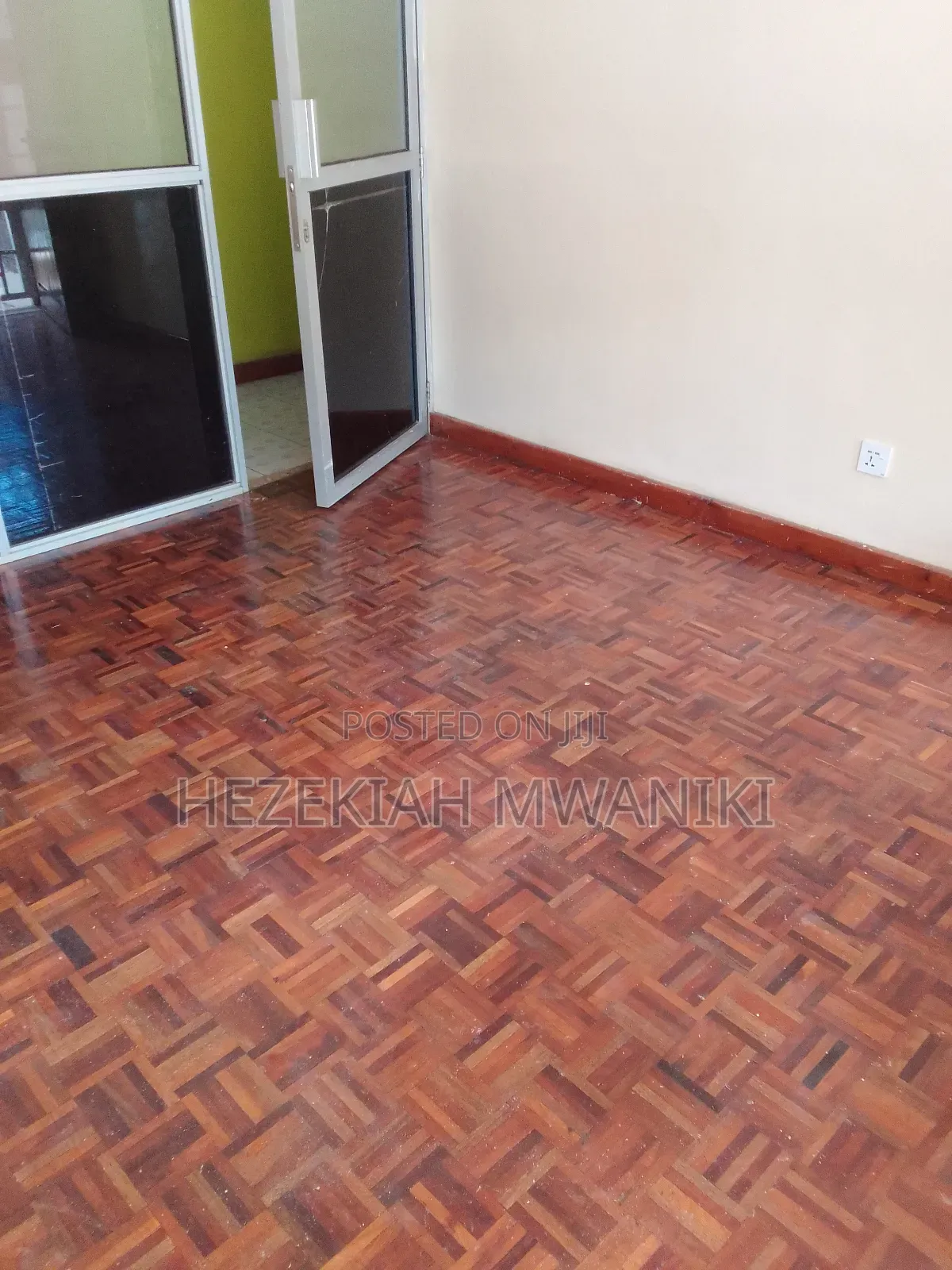 Office Space to Let in Westland