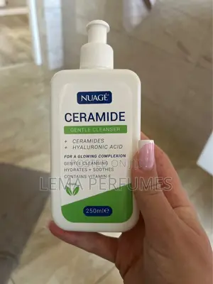 Nuage Ceramide Gentle Cleanser 250ml.
