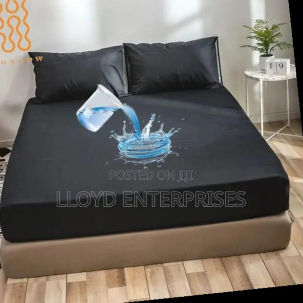 Mackintosh 31⁄2 by 6 Mattress Protector - main view