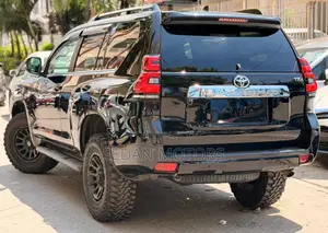 Toyota Land Cruiser Prado 2020 Blue