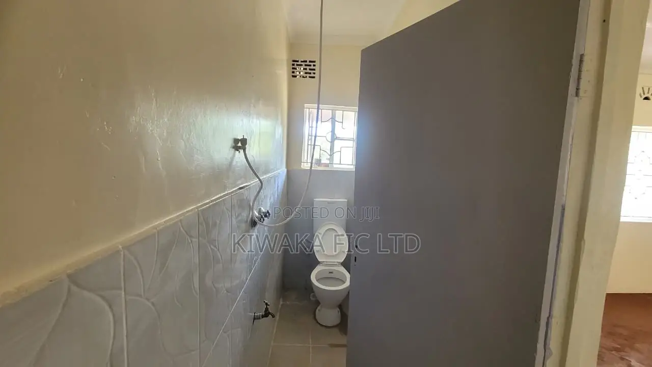 5bdrm Bungalow in Ruai Central for rent