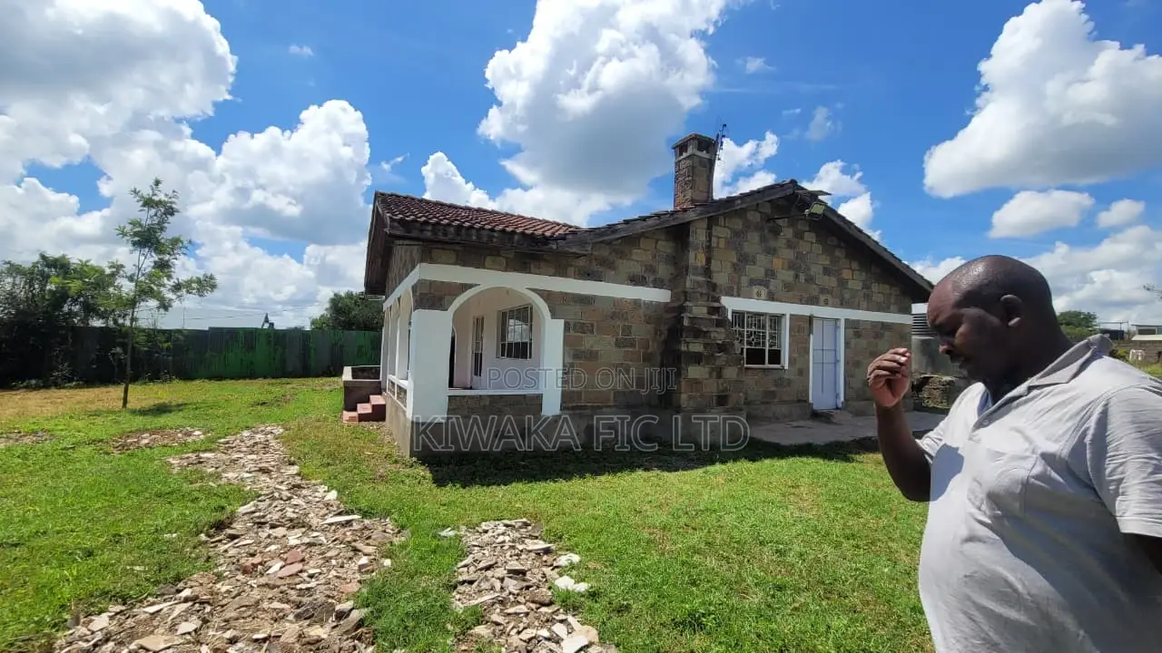 5bdrm Bungalow in Ruai Central for rent