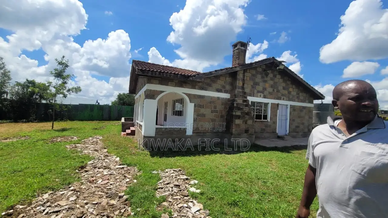 5bdrm Bungalow in Ruai Central for rent
