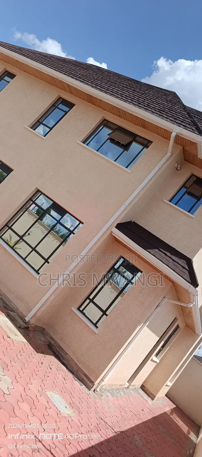 5bdrm Mansion in Kamakis Bypass for sale