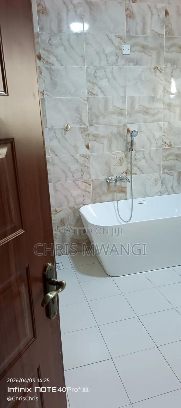 5bdrm Mansion in Kamakis Bypass for sale - thumbnail 8