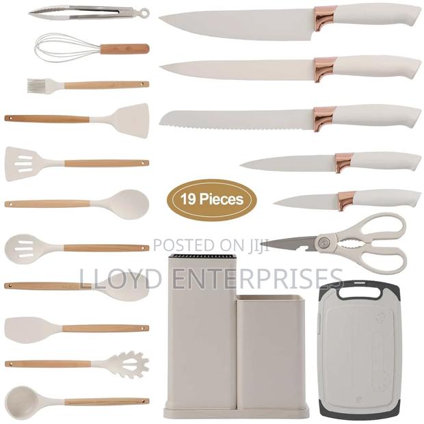 19pcs Bamboo Silicone Spoons - main view