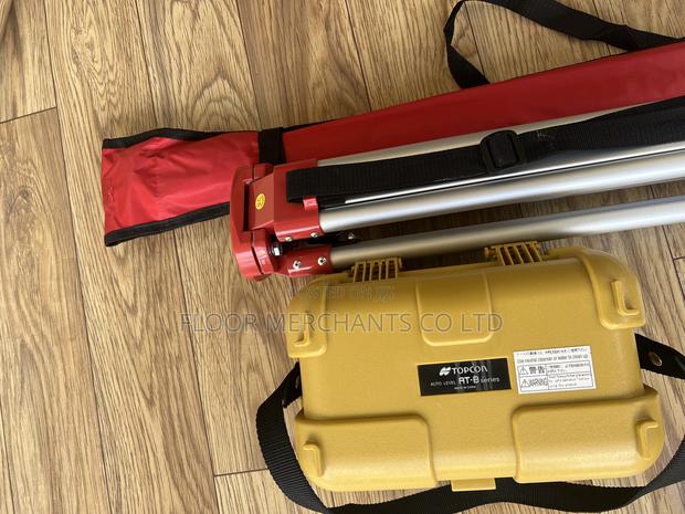 Topcon Automatic Level Complete Set