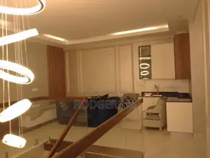4bdrm Duplex in Spring Valley for sale