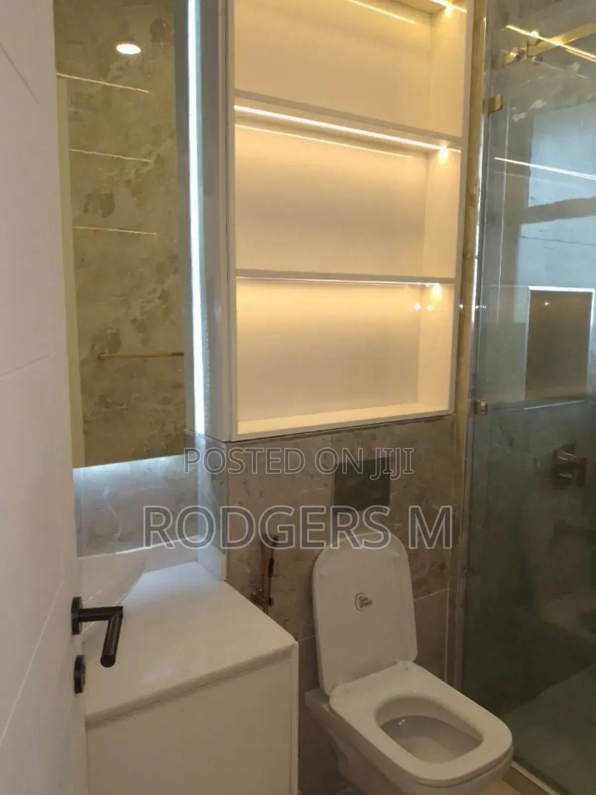 4bdrm Duplex in Spring Valley for sale