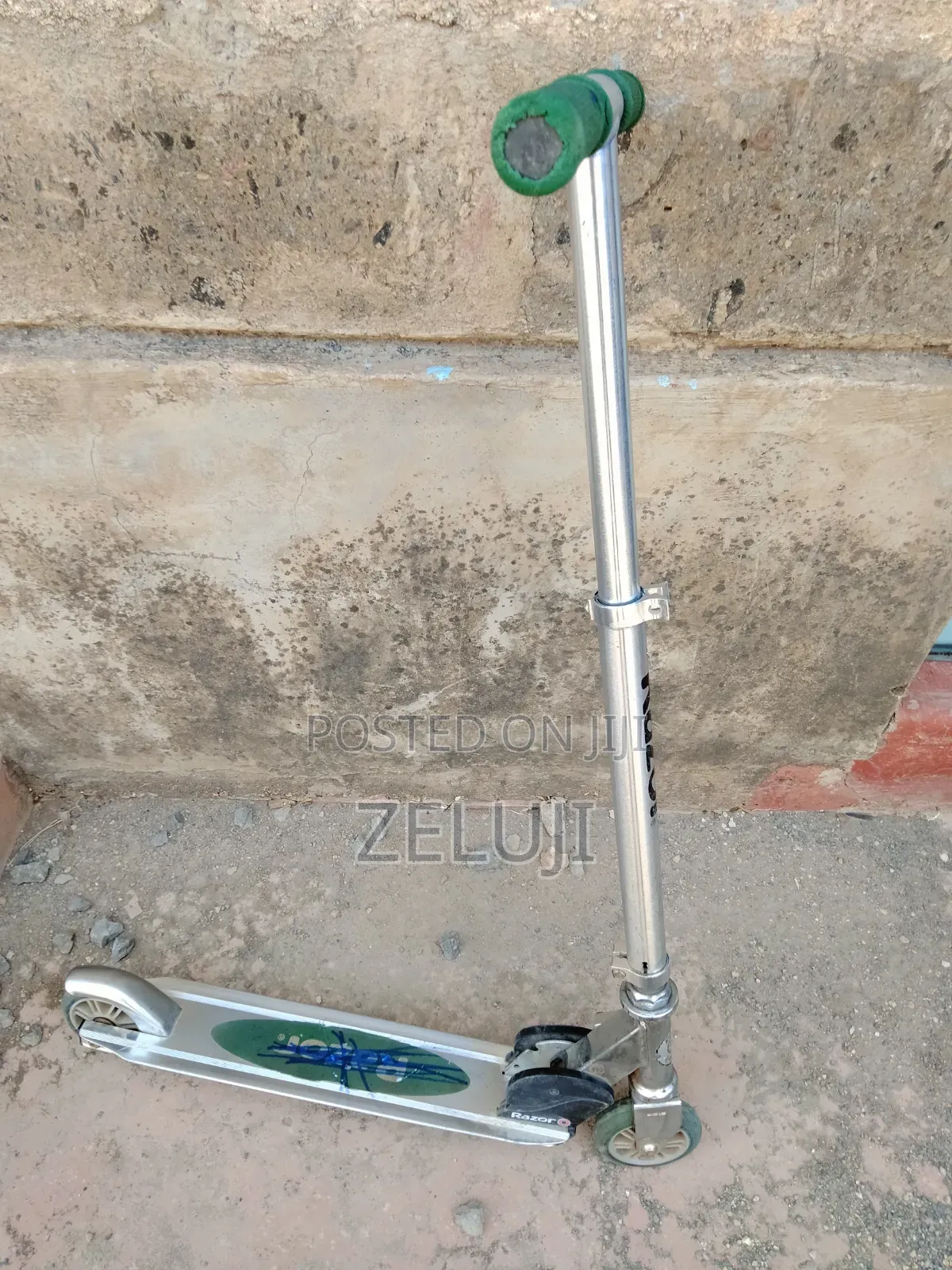 Scooter Razor