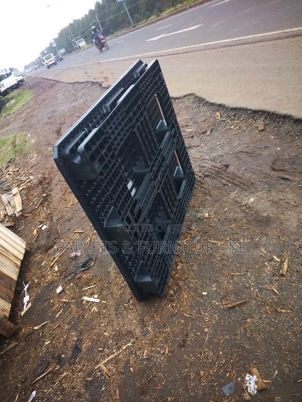 Titanium Reinforced Loadmaster Pallets - main view