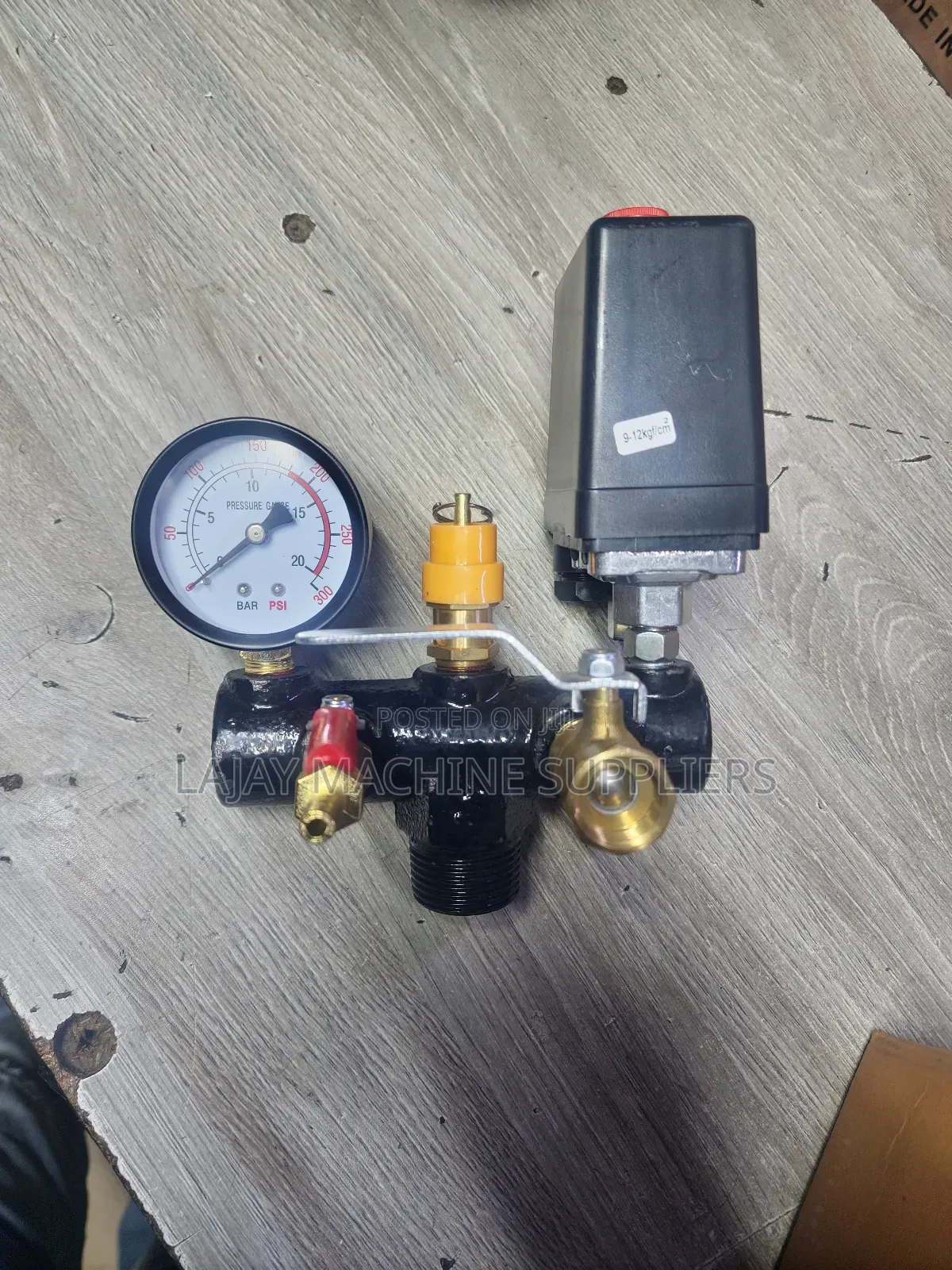 3 Phase Compressor Gauge