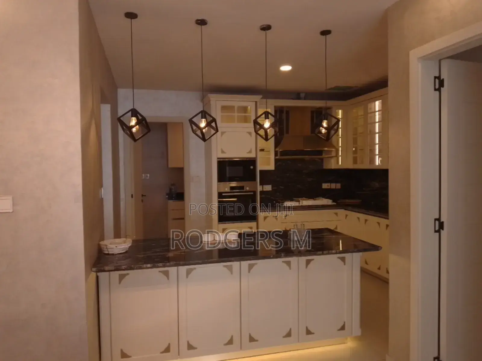 4bdrm Duplex in Spring Valley for sale