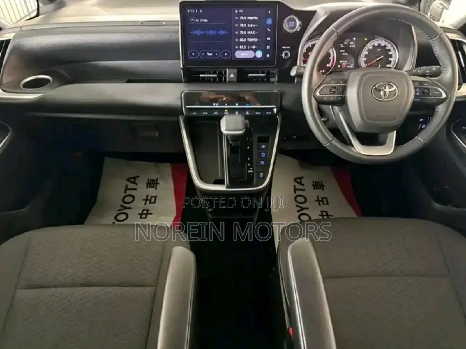 Toyota Noah 2019 Pearl
