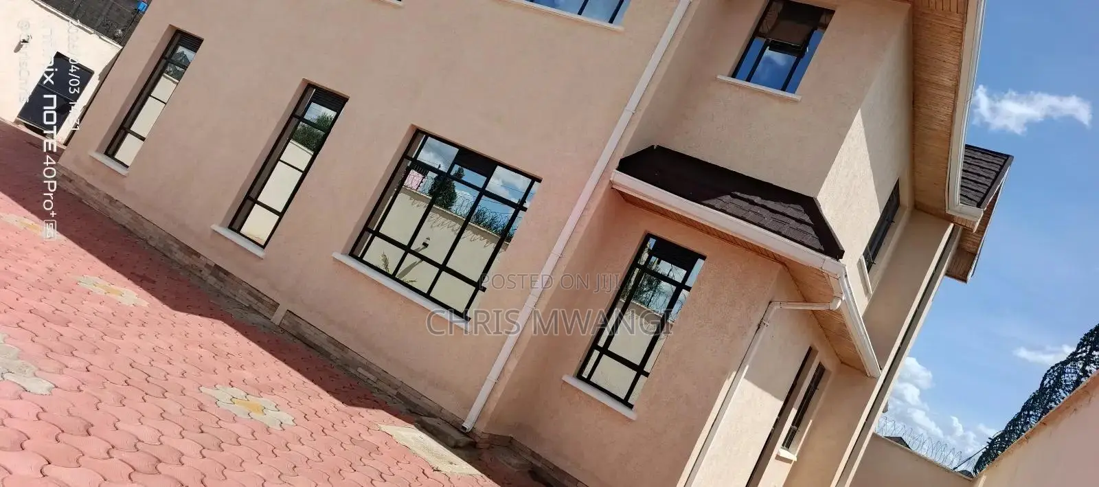 5bdrm Mansion in Kamakis Bypass for sale