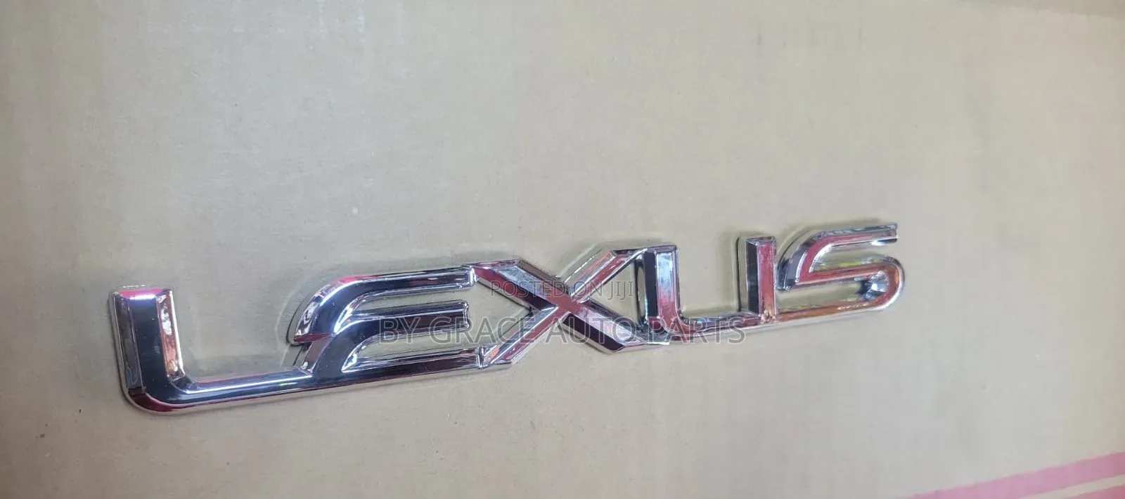 Harrier Emblem Lexus