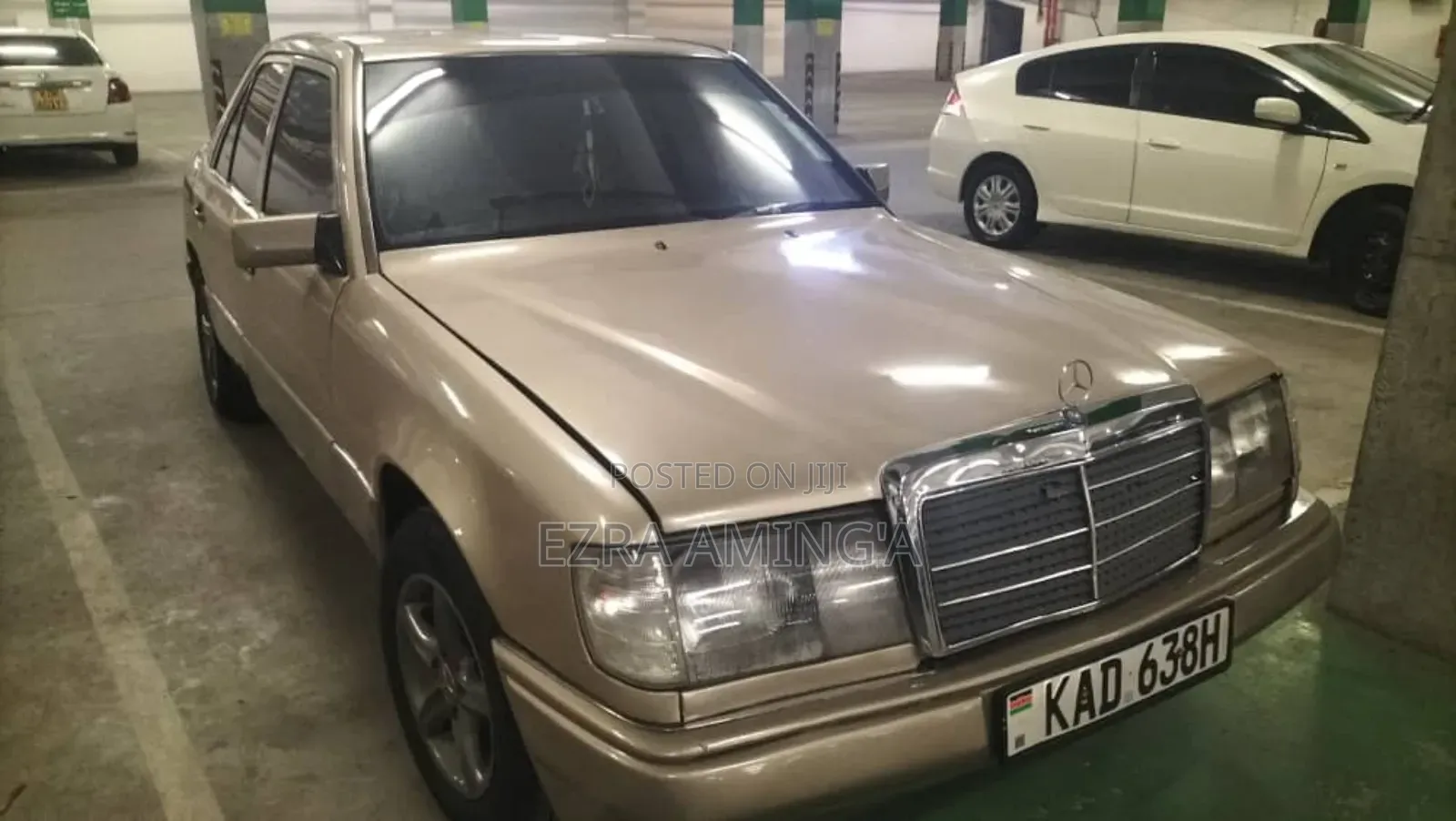 Mercedes-Benz E200 1992 Gold
