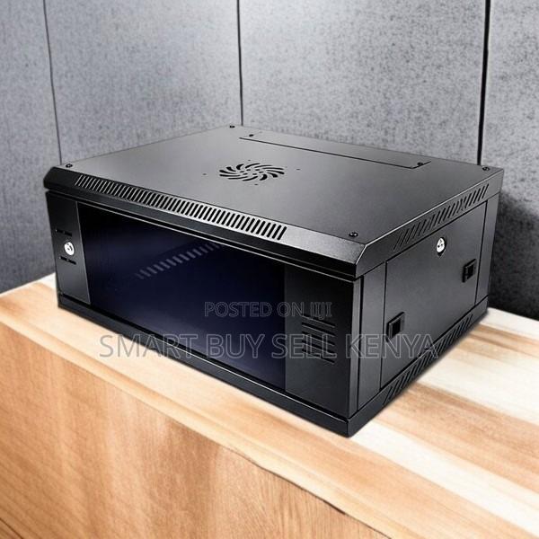 Steel Mounting Nuts Strong Steel Body 4u Wall Mount Data Cabinet