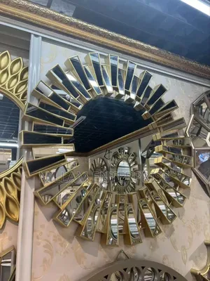 Sunburst Round Luxury Wall Decor Mirror*